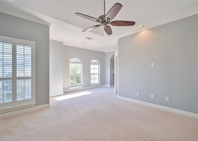 42 Versante Court, Houston, TX 77070