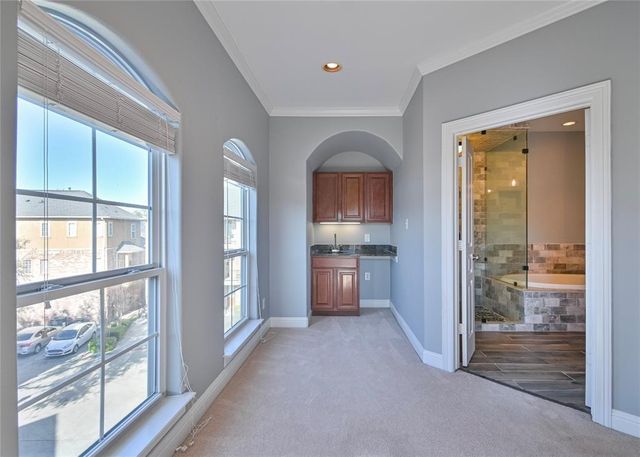 42 Versante Court, Houston, TX 77070