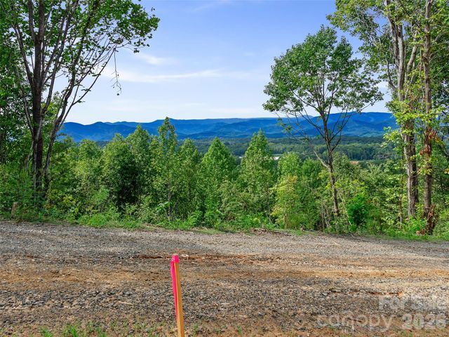 173 Samaha Drive, Marion, NC 28752