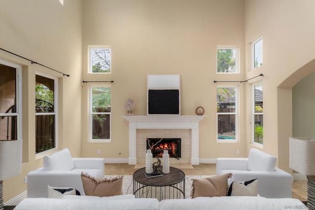 4909 Sandshore Ct, San Diego, CA 92130