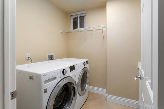 4909 Sandshore Ct, San Diego, CA 92130