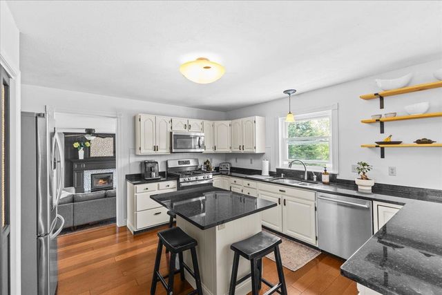 4 Lakemont Drive, St. Albans Town, VT 05478