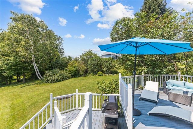 4 Lakemont Drive, St. Albans Town, VT 05478