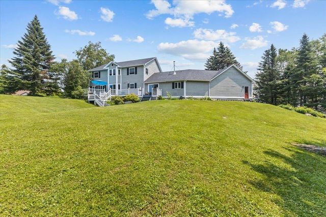 4 Lakemont Drive, St. Albans Town, VT 05478