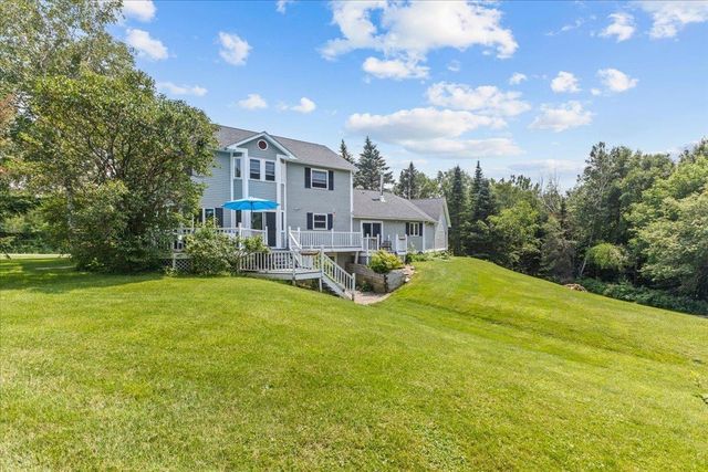 4 Lakemont Drive, St. Albans Town, VT 05478