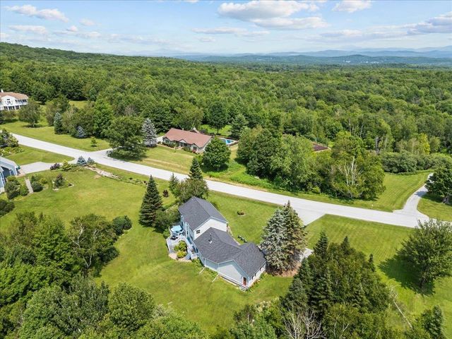 4 Lakemont Drive, St. Albans Town, VT 05478