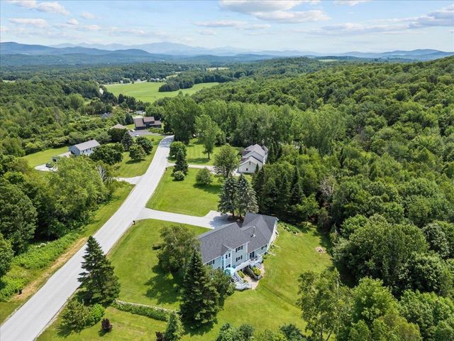 4 Lakemont Drive, St. Albans Town, VT 05478
