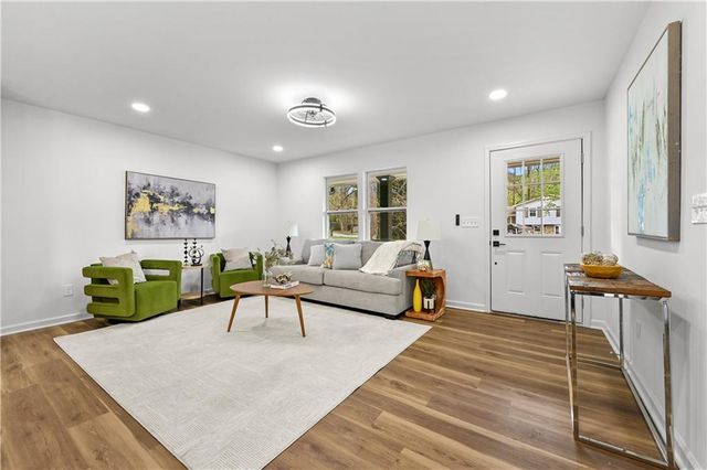 140 Buckhurst Way, South Fulton, GA 30349