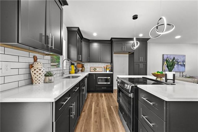 140 Buckhurst Way, South Fulton, GA 30349