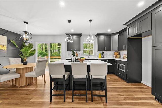 140 Buckhurst Way, South Fulton, GA 30349