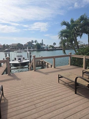 531 HARBOR DRIVE N, Indian Rocks Beach, FL 33785