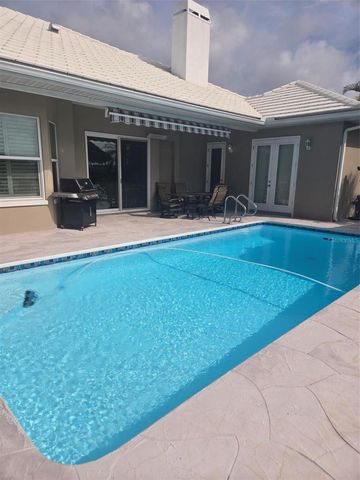 531 HARBOR DRIVE N, Indian Rocks Beach, FL 33785
