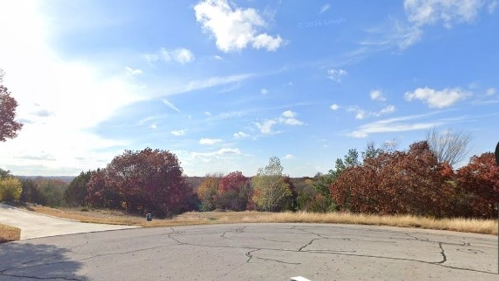 10001 Oak Mill Court, Fort Worth, TX 76135