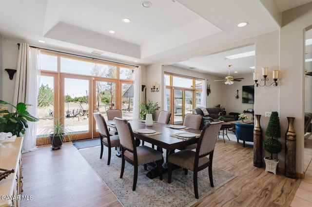 2257 W Avenue O4, Palmdale, CA 93551