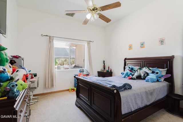 2257 W Avenue O4, Palmdale, CA 93551