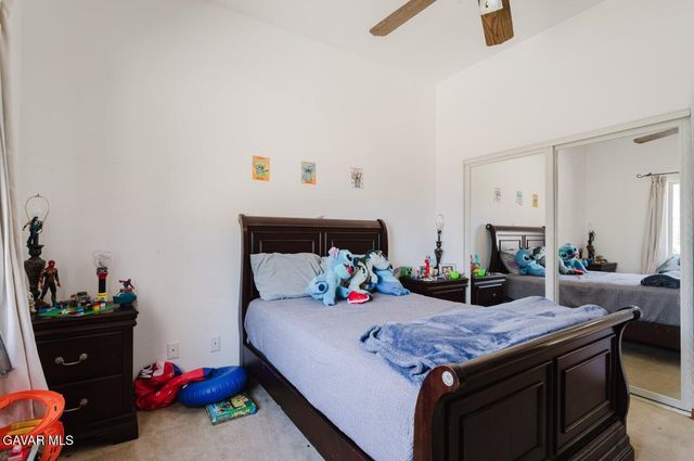 2257 W Avenue O4, Palmdale, CA 93551