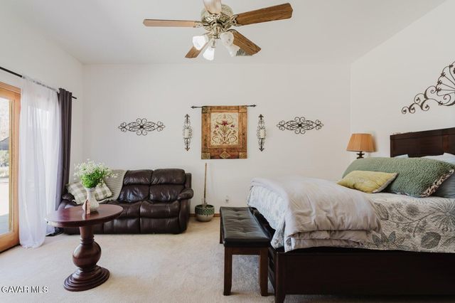 2257 W Avenue O4, Palmdale, CA 93551