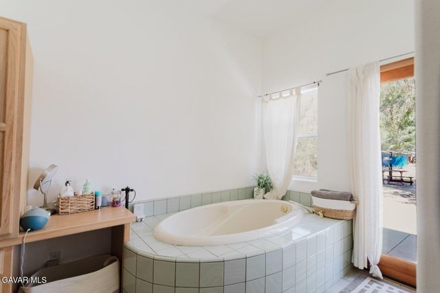 2257 W Avenue O4, Palmdale, CA 93551
