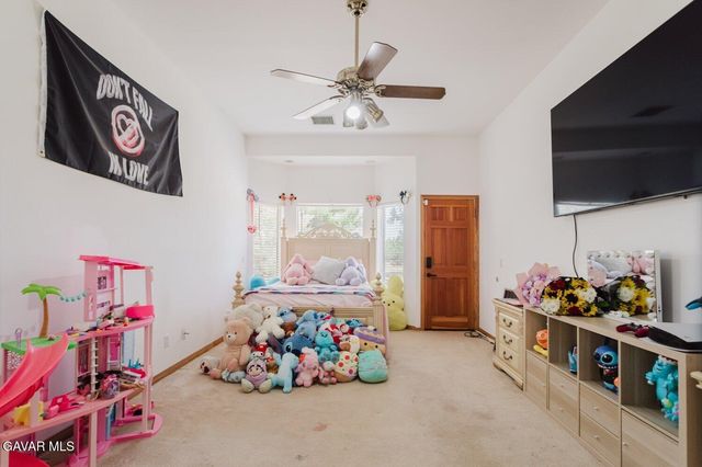 2257 W Avenue O4, Palmdale, CA 93551