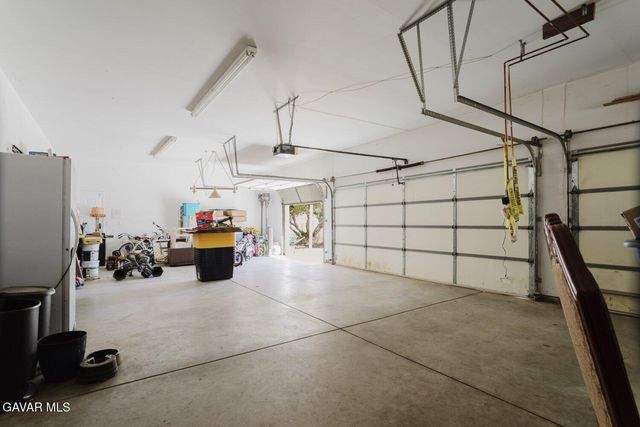 2257 W Avenue O4, Palmdale, CA 93551