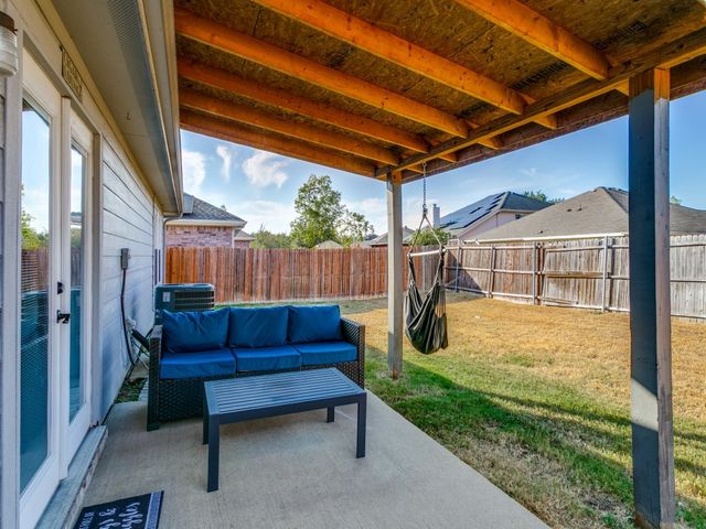 5714 Firethorn Drive, Dallas, TX 75249
