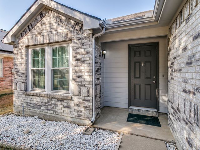 5714 Firethorn Drive, Dallas, TX 75249