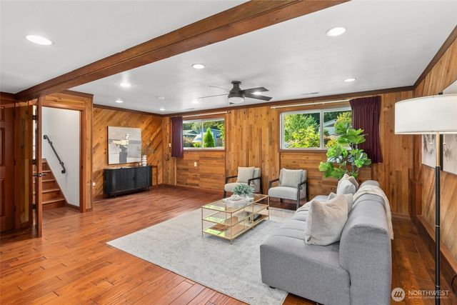 10501 25TH Drive SE, Everett, WA 98208