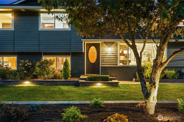 10501 25TH Drive SE, Everett, WA 98208
