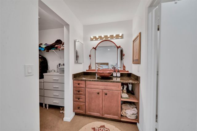 200 NE 17th Ct 805, Fort Lauderdale, FL 33305