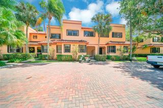 200 NE 17th Ct 805, Fort Lauderdale, FL 33305