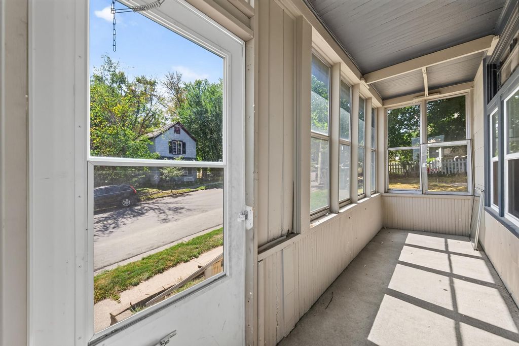 807 Case Avenue, Saint Paul, MN 55106 — photo 4
