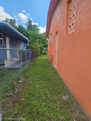 1428 NW 51st Ter, Miami, FL 33142