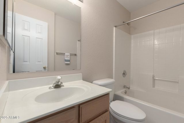 9144 N 68TH Drive, Peoria, AZ 85345