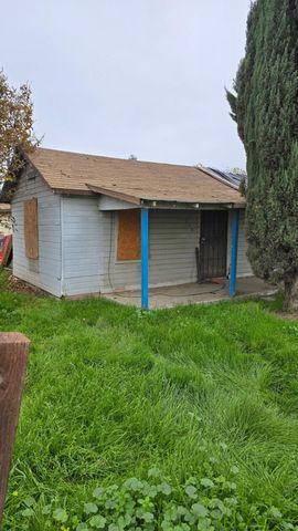146 S Magnolia Ave Avenue, Farmersville, CA 93223