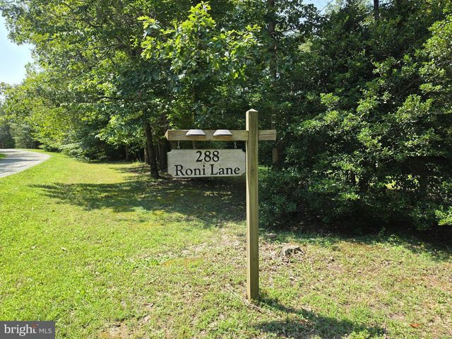 288 RONI LN LN, Louisa, VA 23093