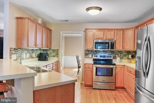 288 RONI LN LN, Louisa, VA 23093