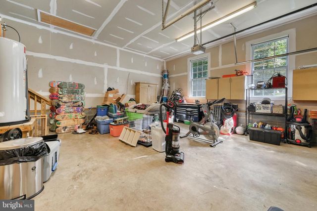 288 RONI LN LN, Louisa, VA 23093