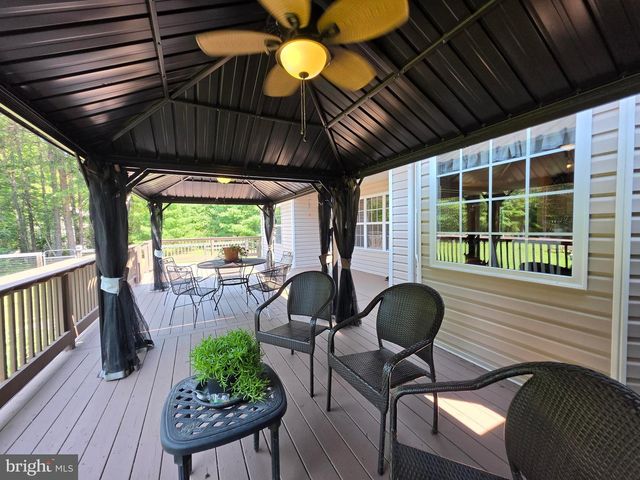 288 RONI LN LN, Louisa, VA 23093