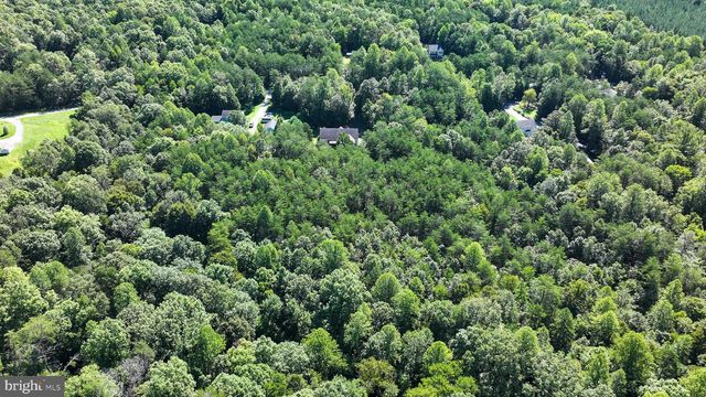 288 RONI LN LN, Louisa, VA 23093