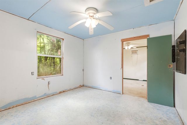 5070 FM 2088, Winnsboro, TX 75494
