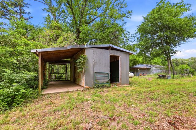 5070 FM 2088, Winnsboro, TX 75494