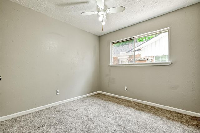 3527 Acorn Springs Lane, Spring, TX 77389