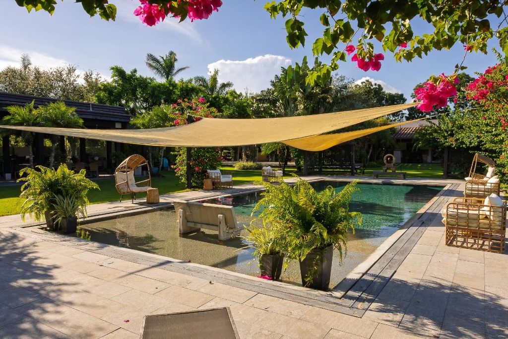 Image 37 of property listing at 5420 Las Palmas Avenue, Wellington, FL 33449