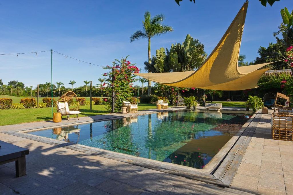 Image 50 of property listing at 5420 Las Palmas Avenue, Wellington, FL 33449