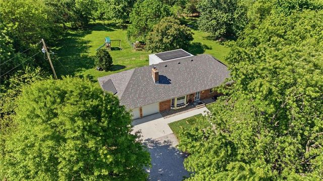 24103 E 323rd Street, Harrisonville, MO 64701