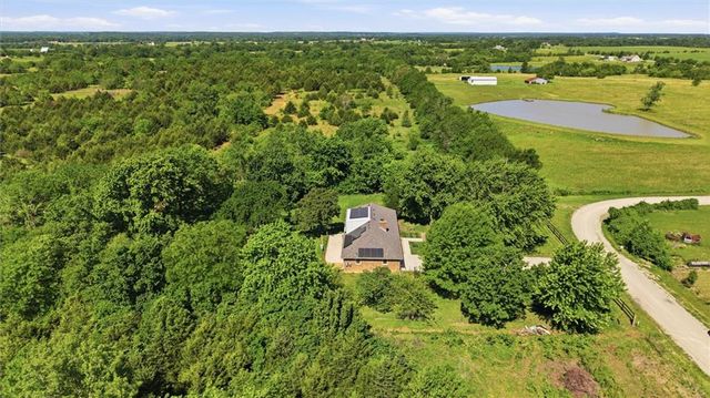 24103 E 323rd Street, Harrisonville, MO 64701