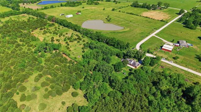 24103 E 323rd Street, Harrisonville, MO 64701