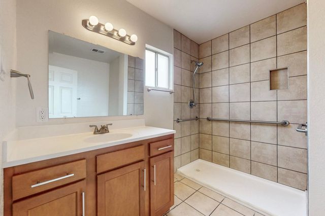 1505 Walter Street SE, Albuquerque, NM 87102