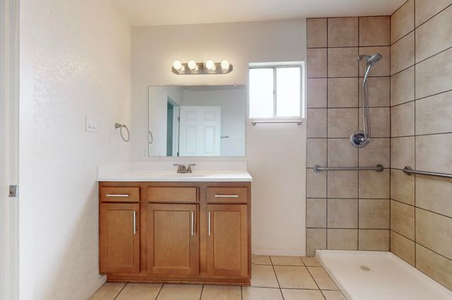 1505 Walter Street SE, Albuquerque, NM 87102