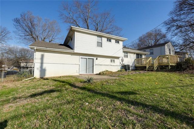 5221 Union Street, Kansas City, MO 64133